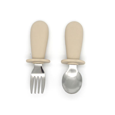 طقم أواني سيليكون بشعار ليزر للأطفال الصغار من سن 1-3 سنوات