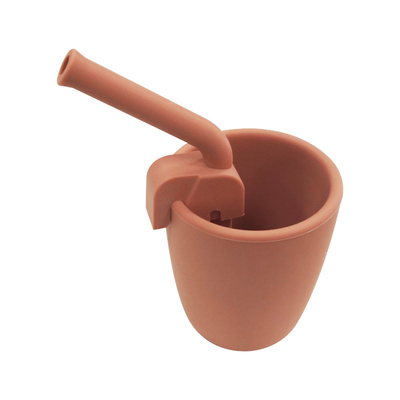 كوب بقشة سيليكون للأطفال الصغار قابل لإعادة الاستخدام خالٍ من مادة BPA وخالي من الفثالات 8 * 6.5 * 6.5 سم